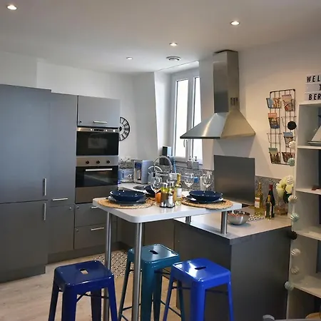 L'echappee Bleue - 250m De La *