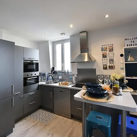 L'echappee Bleue - 250m De La