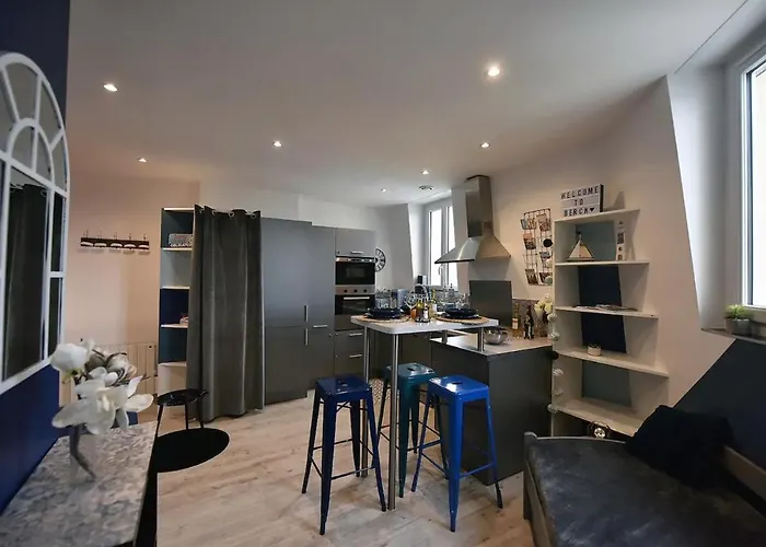 L'échappée Bleue - 250m De La *